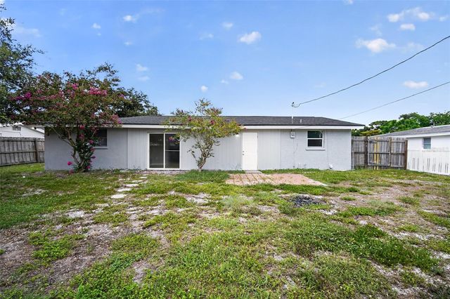 3834 WARREN RIDGE STREET, Sarasota, FL 34233