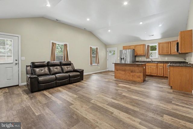 23 GENTIAN ST, Browns Mills, NJ 08015