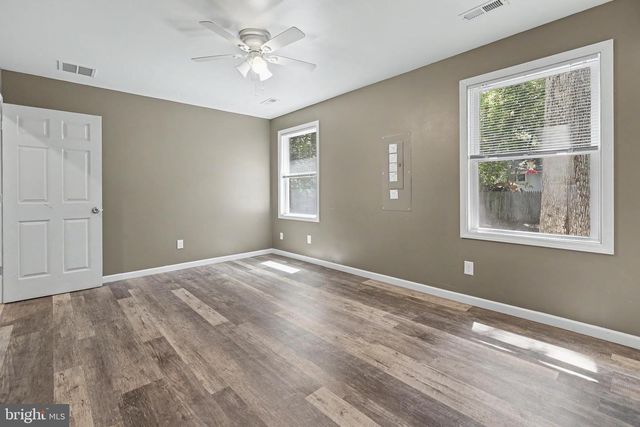 23 GENTIAN ST, Browns Mills, NJ 08015