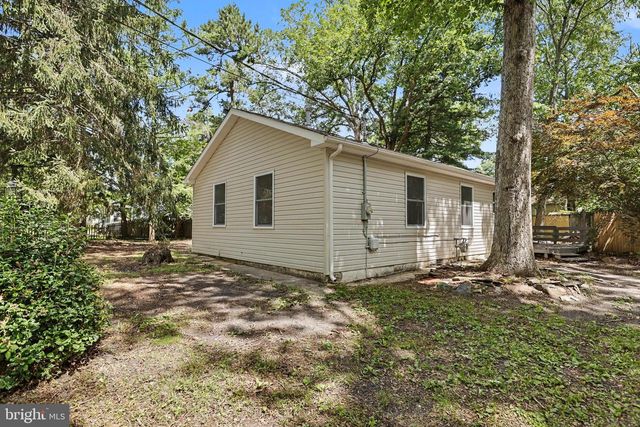 23 GENTIAN ST, Browns Mills, NJ 08015