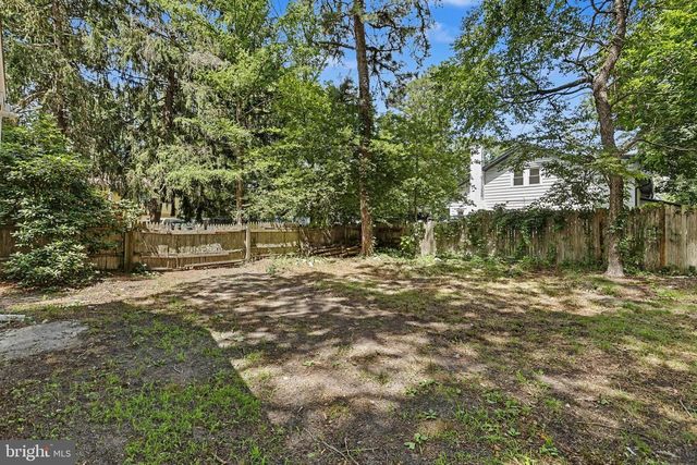23 GENTIAN ST, Browns Mills, NJ 08015