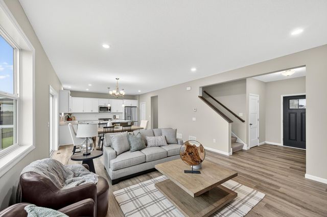 2615 Arbor Drive, Buffalo, MN 55313