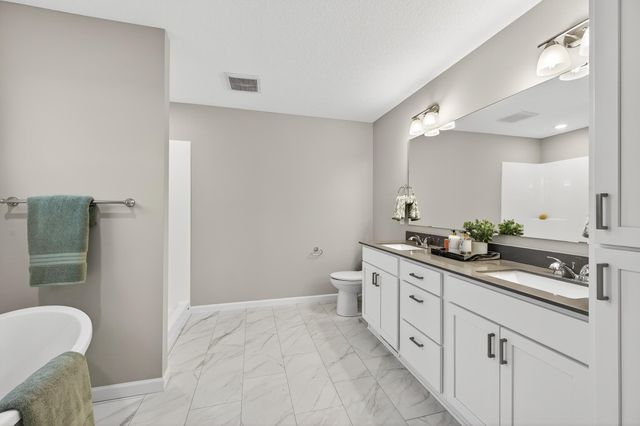 2615 Arbor Drive, Buffalo, MN 55313