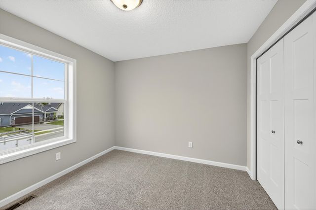 2615 Arbor Drive, Buffalo, MN 55313