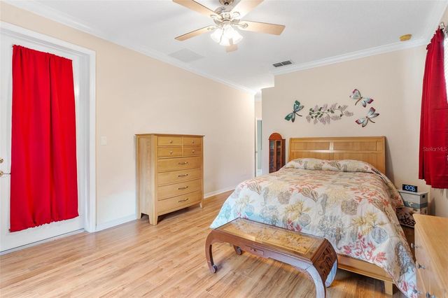 36403 GRAND ISLAND OAKS CIRCLE, Grand Island, FL 32735