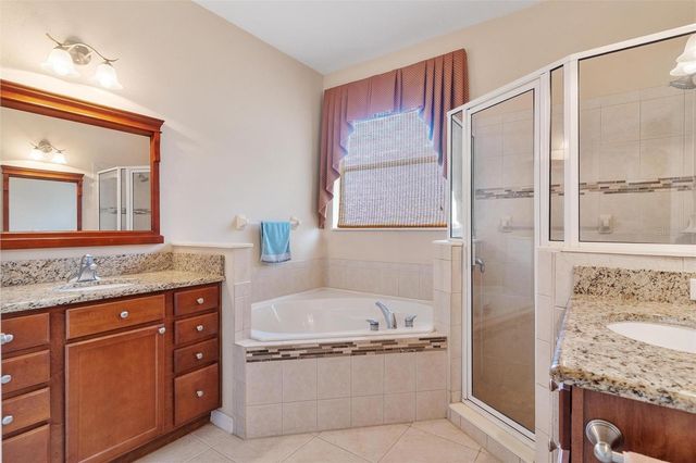 36403 GRAND ISLAND OAKS CIRCLE, Grand Island, FL 32735