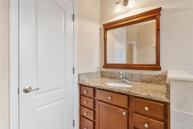 36403 GRAND ISLAND OAKS CIRCLE, Grand Island, FL 32735