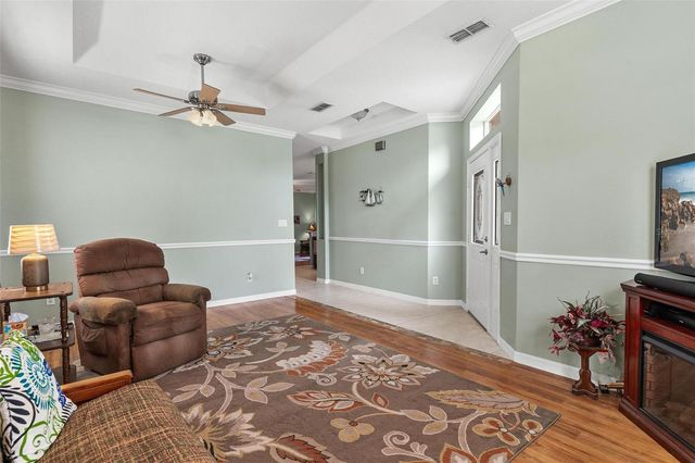 36403 GRAND ISLAND OAKS CIRCLE, Grand Island, FL 32735