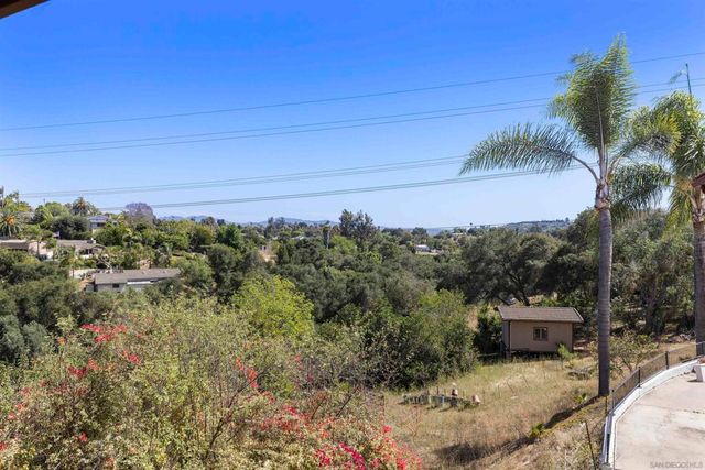 3480 Sunset Dr, Fallbrook, CA 92028