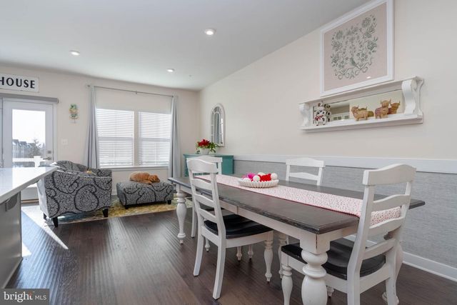 6211 ISLINGTON ST, Middle River, MD 21220