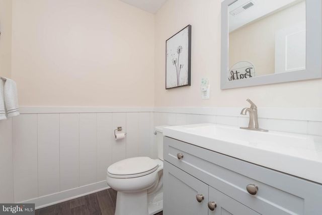 6211 ISLINGTON ST, Middle River, MD 21220