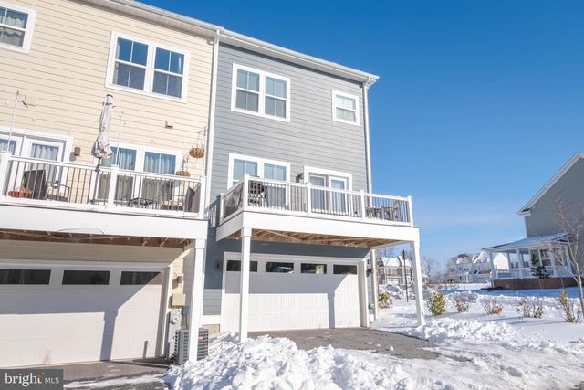 6211 ISLINGTON ST, Middle River, MD 21220