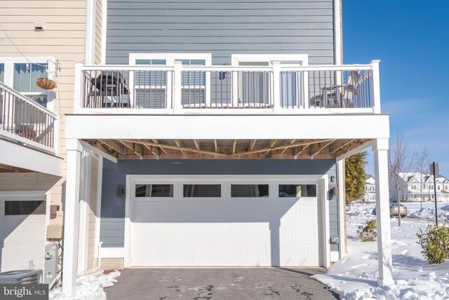 6211 ISLINGTON ST, Middle River, MD 21220