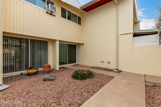 1475 S Jones Blvd Apt G5, Tucson, AZ 85713