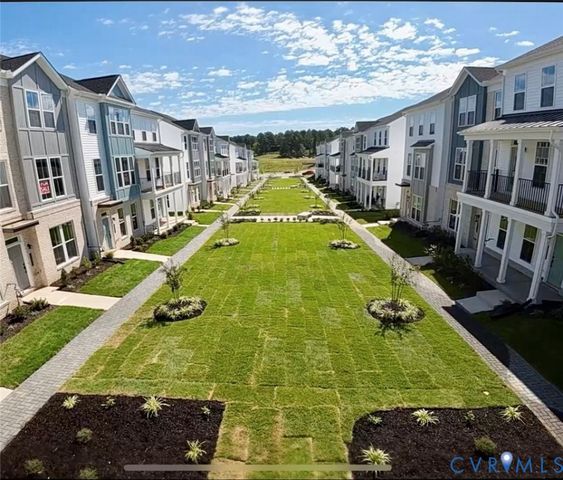6706 Oasis Breeze Ln, Midlothian, VA 23112