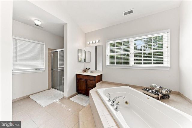 13 POPLAR RD, Chadds Ford, PA 19317