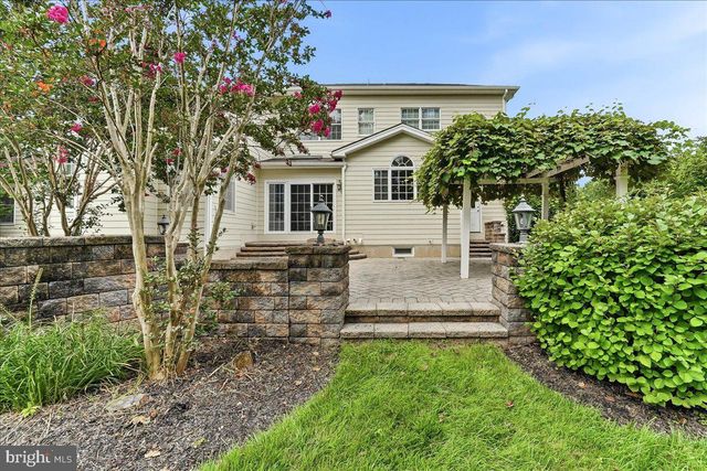 13 POPLAR RD, Chadds Ford, PA 19317