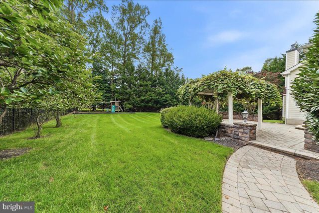 13 POPLAR RD, Chadds Ford, PA 19317