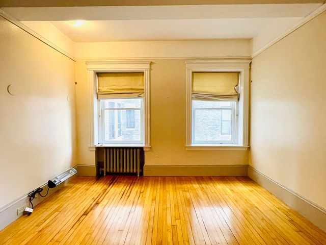 1080 Beacon St 2C, Brookline, MA 02446