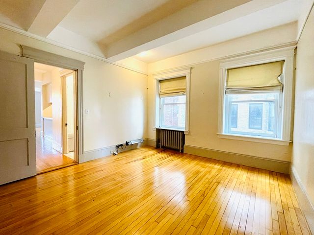 1080 Beacon St 2C, Brookline, MA 02446