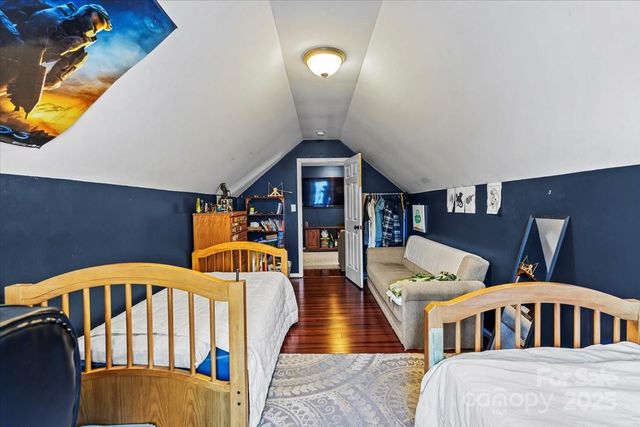 8851 Oldenburg Drive, Mount Pleasant, NC 28124