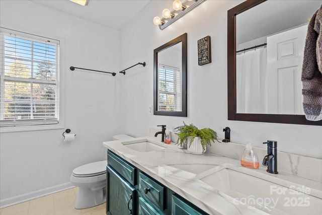 8851 Oldenburg Drive, Mount Pleasant, NC 28124