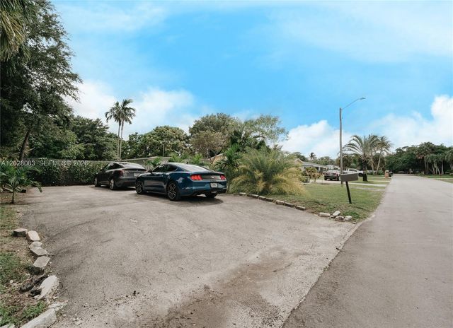 1430 SW 32nd Court, Fort Lauderdale, FL 33315
