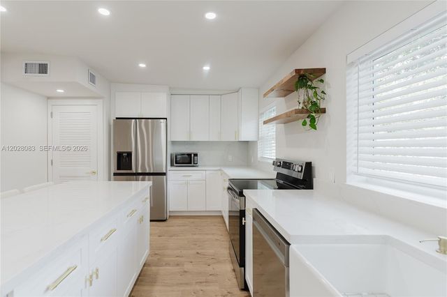1430 SW 32nd Court, Fort Lauderdale, FL 33315