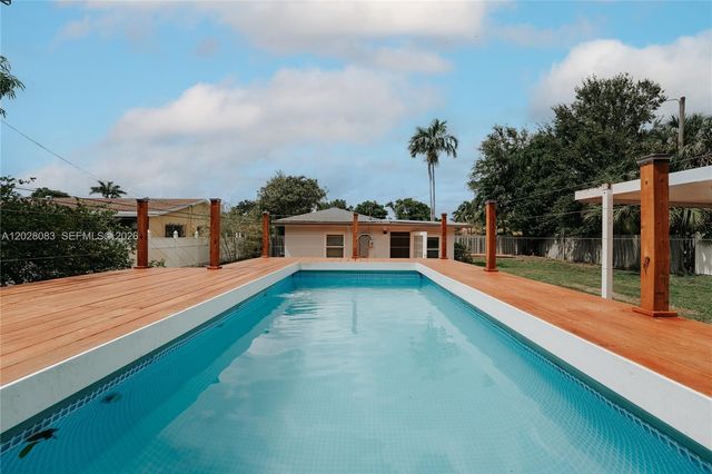 1430 SW 32nd Court, Fort Lauderdale, FL 33315