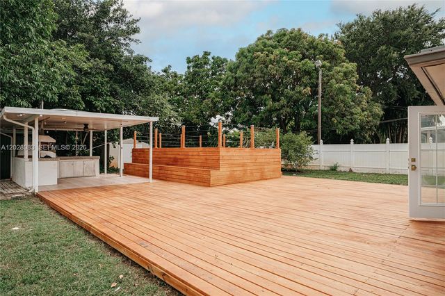 1430 SW 32nd Court, Fort Lauderdale, FL 33315