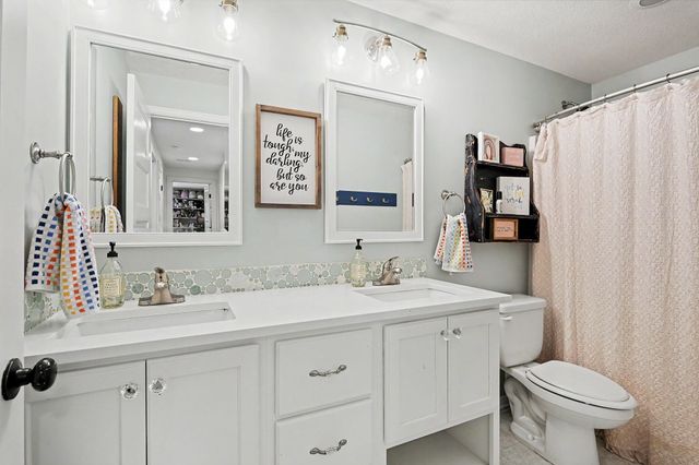 104 N Kennedy, Wichita, KS 67235