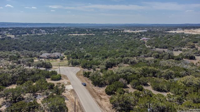 128 MILFOIL LN, Spring Branch, TX 78070