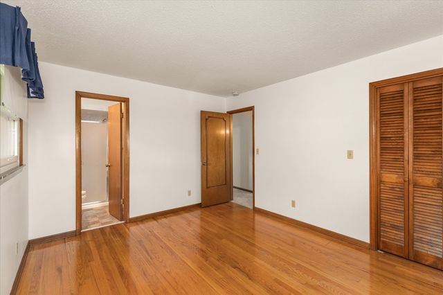 1233 31st Street, West Des Moines, IA 50266