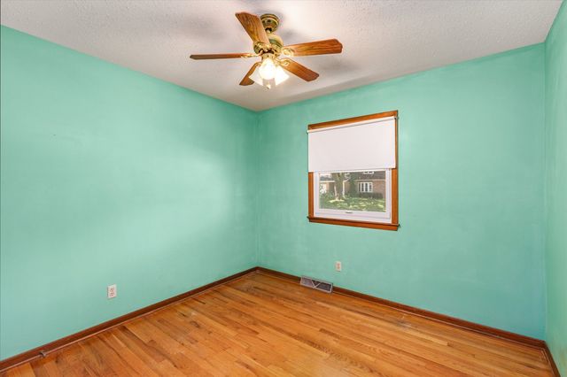 1233 31st Street, West Des Moines, IA 50266