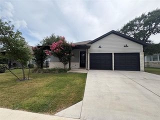 170 Bunker Ranch BLVD 40, Dripping Springs, TX 78620