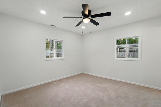 4446 Saint Ann Lane, Columbus, OH 43213