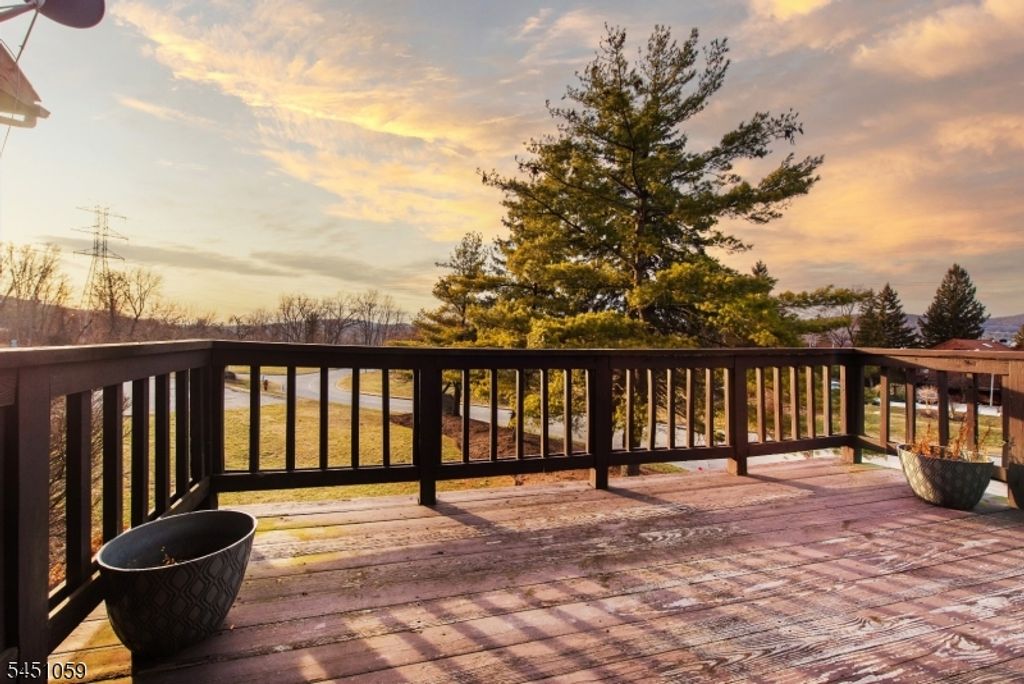 1 Deer Valley Ln Unit 2, Vernon Twp., NJ 07462 — photo 4