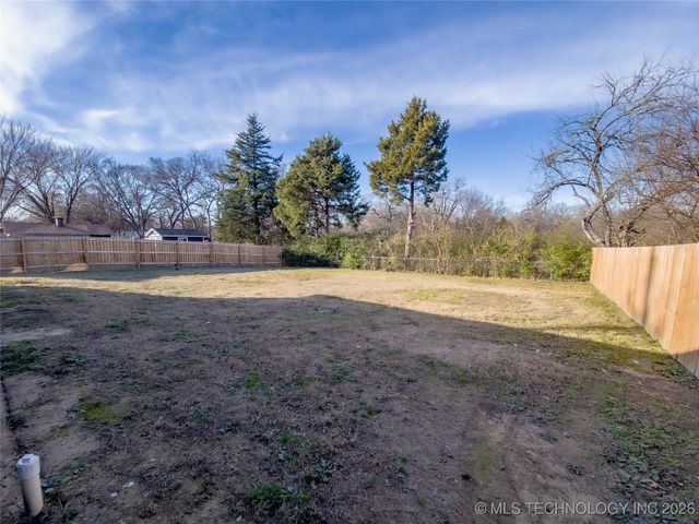 826 Parkland Drive, Durant, OK 74701