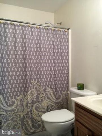 12 MABEL LN, Martinsburg, WV 25404