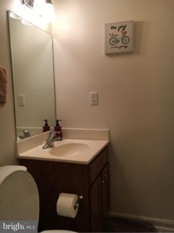 12 MABEL LN, Martinsburg, WV 25404