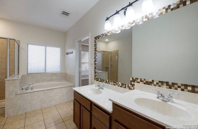 26219 Presidio Mesa, Boerne, TX 78015