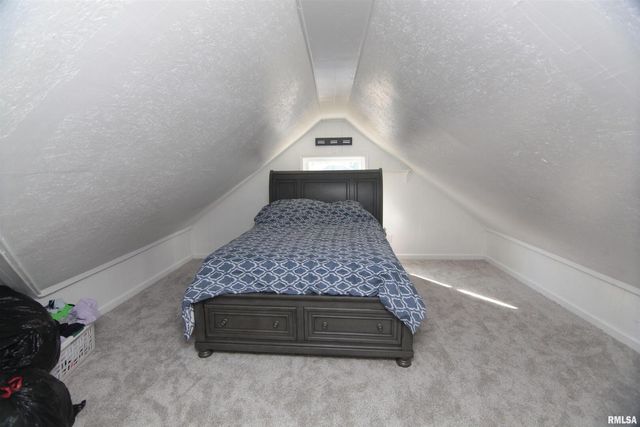 2619 12TH Avenue, Moline, IL 61265