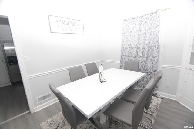 2619 12TH Avenue, Moline, IL 61265