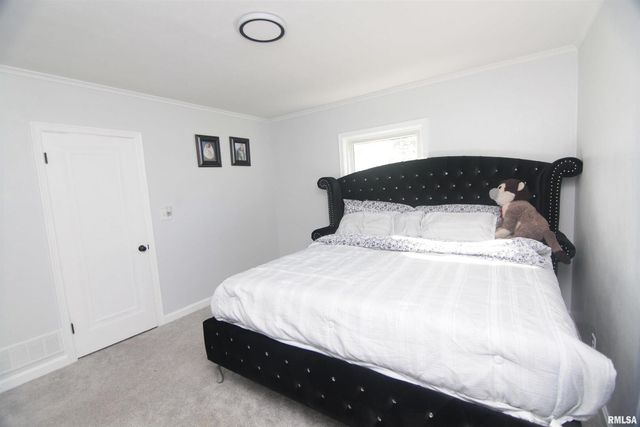 2619 12TH Avenue, Moline, IL 61265