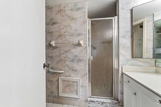 5380 Cedar Lake Drive 102, Boynton Beach, FL 33437