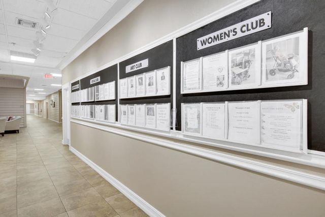 5380 Cedar Lake Drive 102, Boynton Beach, FL 33437