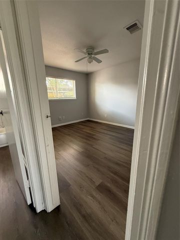 1227 Lyric Lane 131, Pasadena, TX 77503