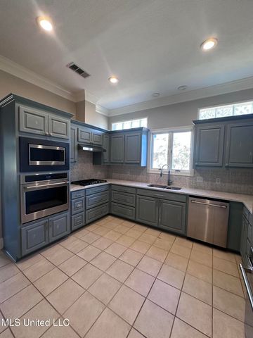 908 Hackberry Lane, Canton, MS 39046