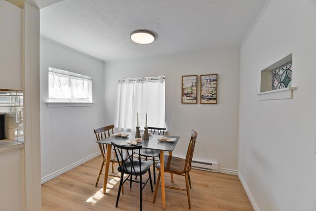 2912 N Hemlock St, Spokane, WA 99205