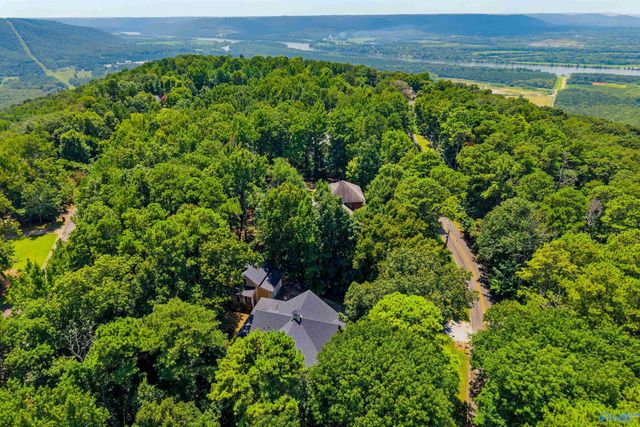 14065 Monte Vedra Road SE, Huntsville, AL 35803